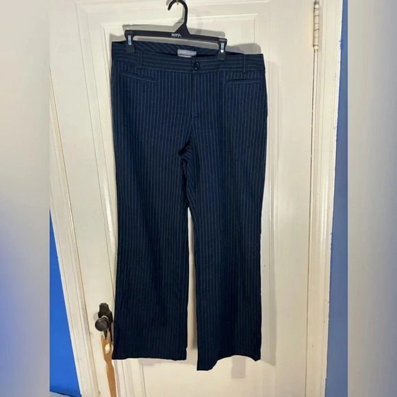 Dockers Collection Favorite Fit Womens Pant Size 16 Med Pinstripe - Picture 2 of 5